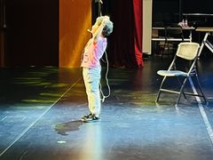 -蓝话筒·少儿成人演讲口才·主持朗诵·戏剧表演(大华第一坊店)