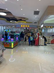 -多多淘儿童体验中心(重庆来福士店)