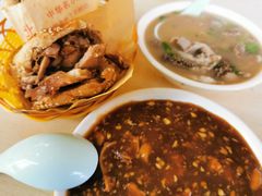 -洪峰浩老北京烧饼夹肉(角门路店)