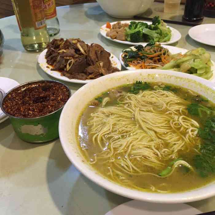 杨记清芳牛肉拉面(政通路店)-"听说杨记清芳不错,结果味道太让人失望