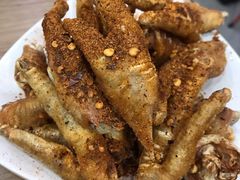 温莎鸡爪-宝记烧烤·碳锅羊肉·羊蝎子火锅·夜食社(文体路创始店)