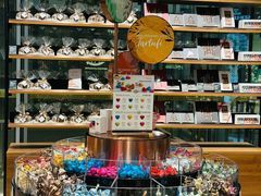 -Laderach 莱德拉(上海环贸iapm店)