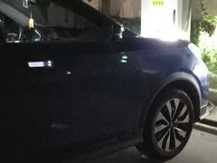 -新场古镇-停车场