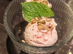 -LESCEDARS Brasserie Bistro香柏树