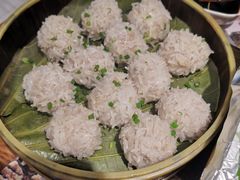 -黄泥岗·地道湖北菜(奥特莱斯店)