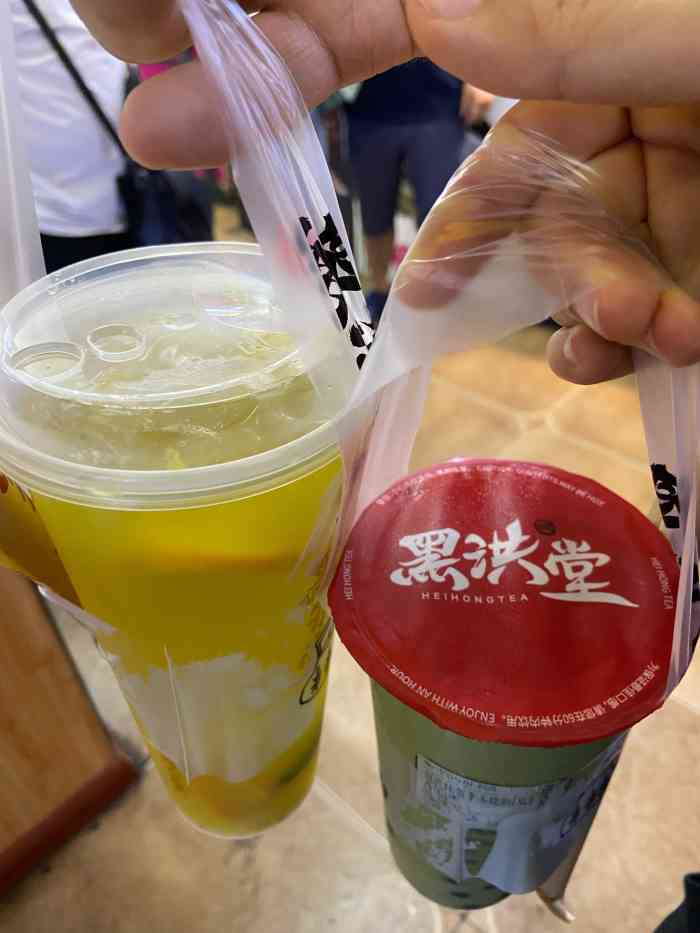 黑洪堂(柳巷中心店)-"口味还可以,但就是这个价格牌很恶心人,一.