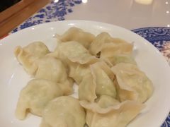 西葫芦鸡蛋饺子-东方饺子王(新奥购物中心店)