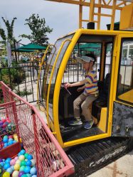 -季高兔窝窝亲子园(上海薰衣草公园店)