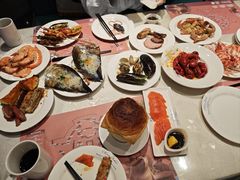 -四海一家自助餐(益田假日广场店)