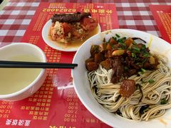辣酱拌面-辣肉面大王(天平路店)