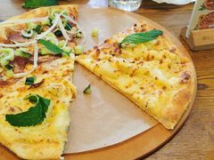 -乐凯撒披萨(东方新世界店)