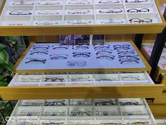 -美空眼镜·星趣控·新乐学·控优点合作店(周浦万达店)