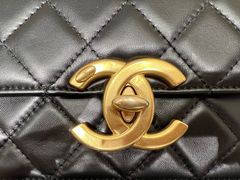 -华夏典当行(龙德广场店)