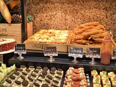-初色海鲜自助(万丰路店)