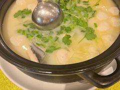 招牌鱼头煲-品渔味湖鲜馆(拈花湾店)