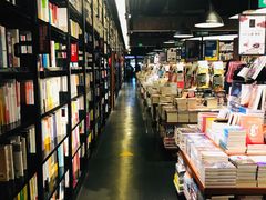 -西西弗书店&矢量咖啡(万象城店)
