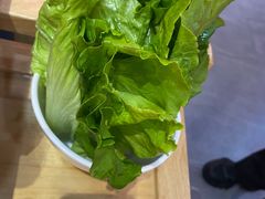 -鲁员外地锅鸡地锅鱼(龙湖江东天街店)