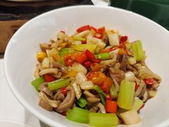 藕尖炒肚丝-费大厨辣椒炒肉(黄兴中心广场店)