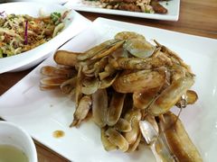 -地方名吃海鲜大馅蒸饺(北戴河店)