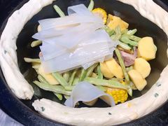 脊骨芸豆锅-满兴咱妈烀饼铁锅炖(兰州北街店)