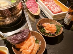 -钱小奴海鲜自助黑金店(杭州滨江龙湖店)