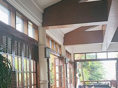 -亚龙湾喜来登·美景台大堂吧