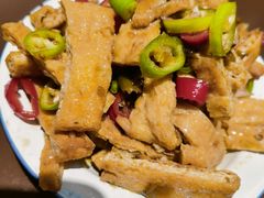 -三镇卤货二公司(汉街店)