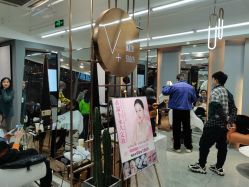 -V+SALON造型