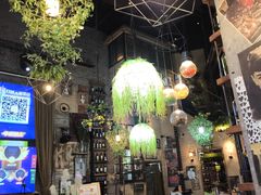 -临界音乐酒馆·小龙虾·江湖菜(华熙LIVE·鱼洞店)