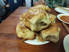 -宝瑞门钉肉饼店