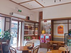 -暖食光·台式家庭餐厅·生日主题店(万达店)
