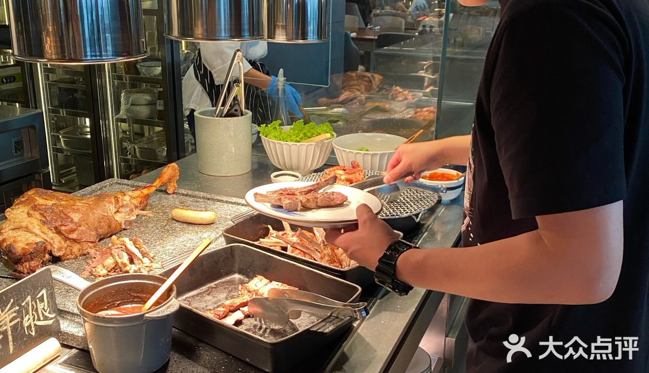 肴沈阳61芊丽酒店自助餐