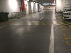 -宜家家居（上海徐汇商场店）-停车场