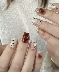 -IDO美甲美睫