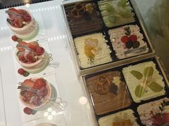 -山与蓝·轻糖鲜果蛋糕(勒泰店)