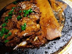 -蜜桃餐厅·伴山(湖滨商业街店)