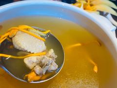 例汤-隔壁老王·家常云南菜(花巷店)