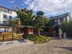 -香麒园·过桥米线·南湖雅宴
