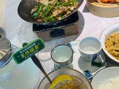 -费大厨辣椒炒肉(黄兴中心广场店)