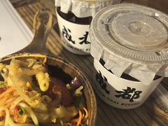 曼谷街头酸辣鸡爪-TamTam