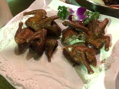 妙龄乳鸽-香山家宴