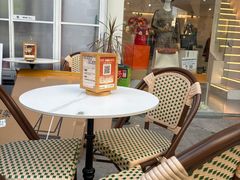 -Line 咖啡(石厦花园店)