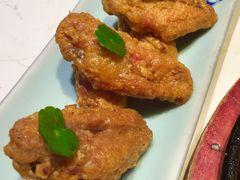 蛋黄鸡翅-卯时·龙光雅宴·精致锡帮菜(惠山古镇店)