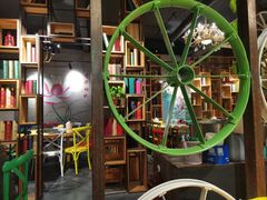 -小小河边鱼(天润城店)