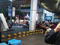 -渝和喵叔米线(南坪万达店)