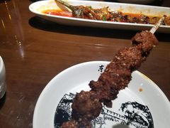-东口码头·烧鸽子·鱼头泡饼·地方菜(金鹰悦城店)