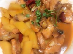 鳇鱼炖土豆-胖姐渔村(中源大道店)