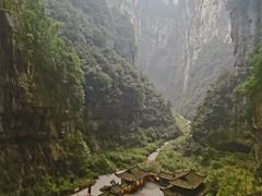 -余家庄肥肠鱼地方汤锅(银杏大道店)