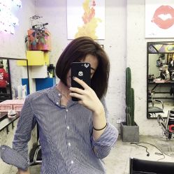 -SALON V