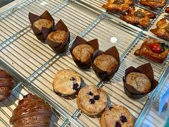 -VERIE BAKEHOUSE